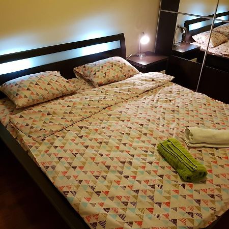 3 Rooms Stefan Cel Mare Bukarest Kültér fotó