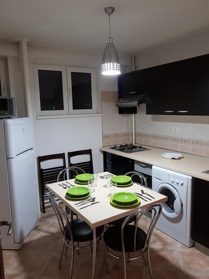 3 Rooms Stefan Cel Mare Bukarest Kültér fotó